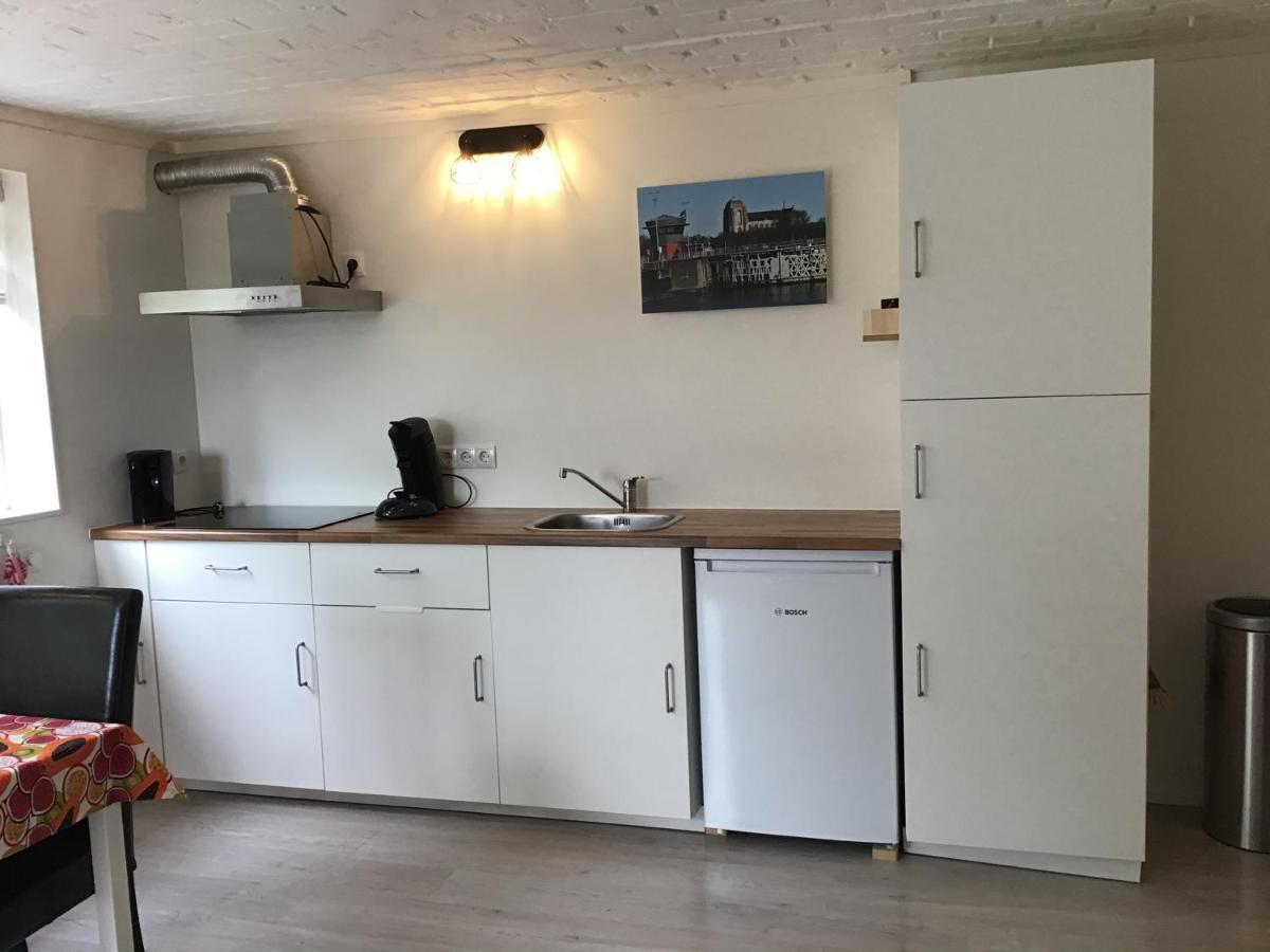 “In Oans Oefje” Parel In De Polder! Apartment Lewedorp Bagian luar foto