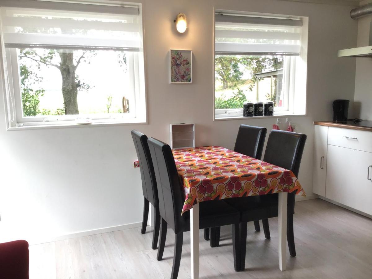 “In Oans Oefje” Parel In De Polder! Apartment Lewedorp Bagian luar foto